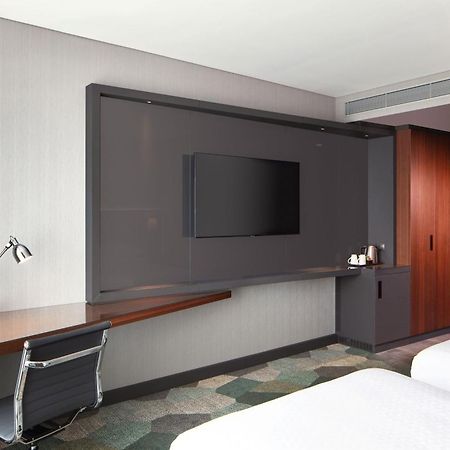 Four Points By Sheraton Istanbul Kagithane Екстериор снимка