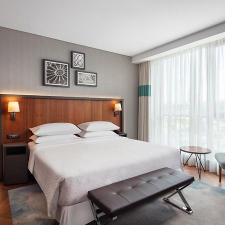 Four Points By Sheraton Istanbul Kagithane Екстериор снимка