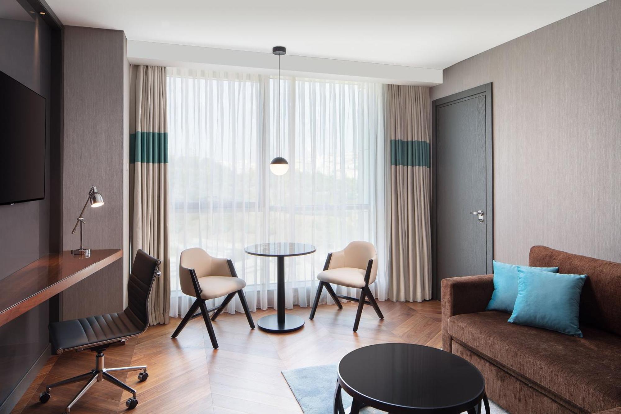 Four Points By Sheraton Istanbul Kagithane Екстериор снимка