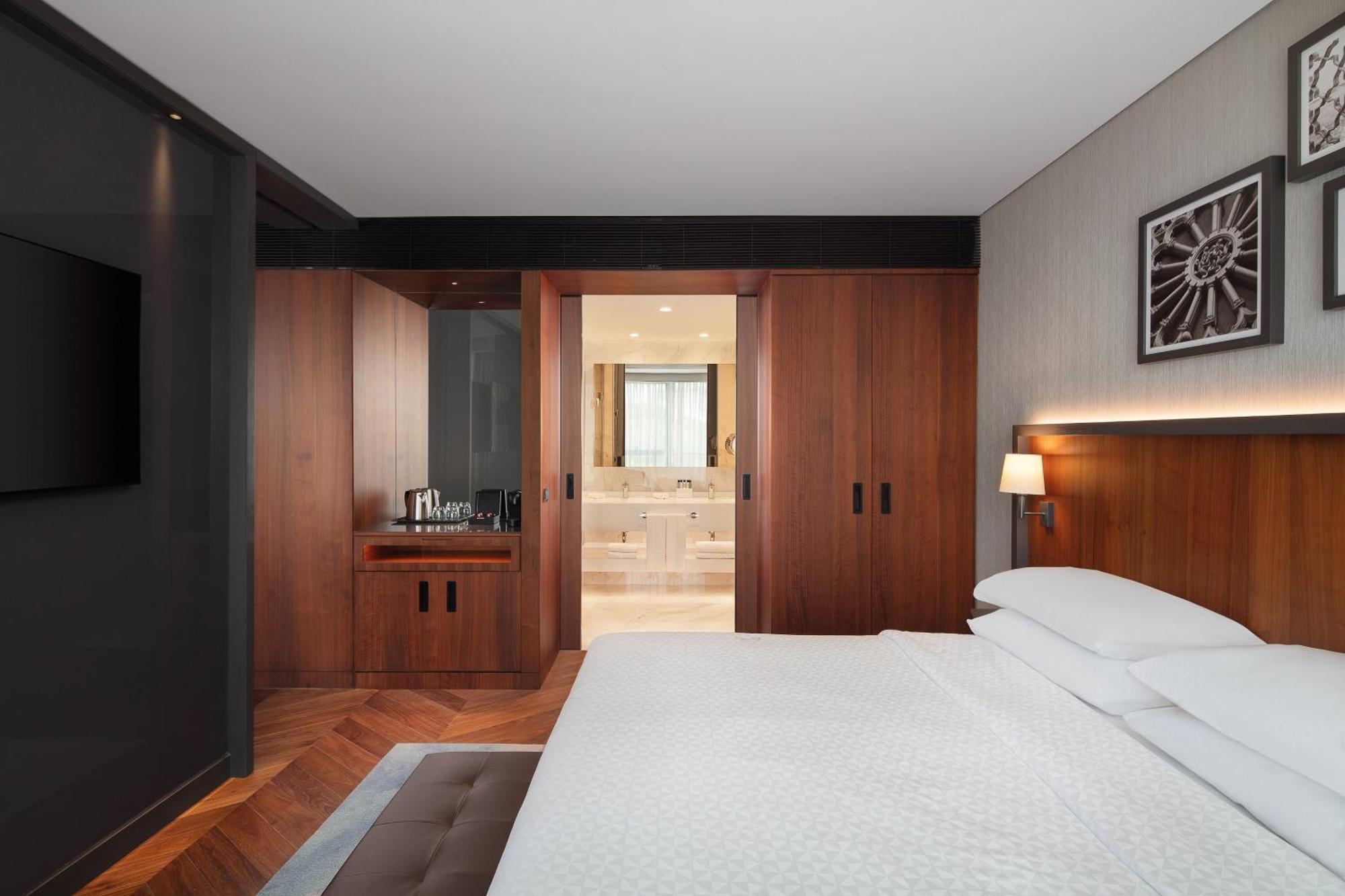 Four Points By Sheraton Istanbul Kagithane Екстериор снимка