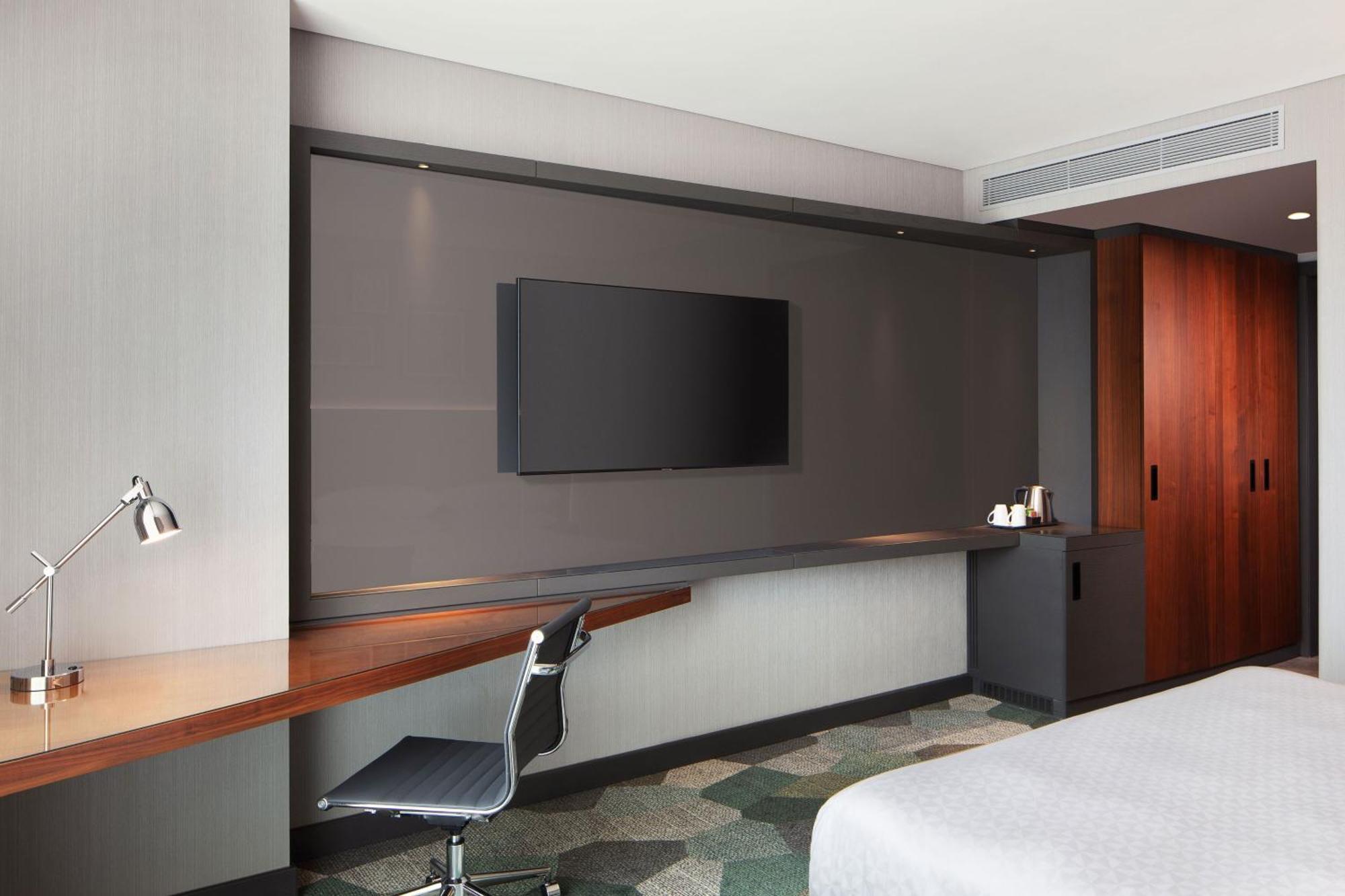 Four Points By Sheraton Istanbul Kagithane Екстериор снимка